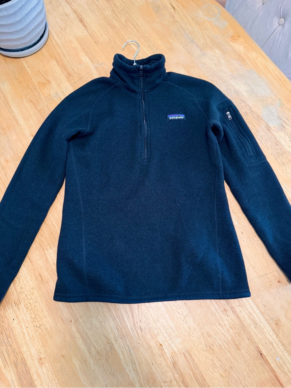 Patagonia XS women’s better sweater 1/4 zip fleece in black